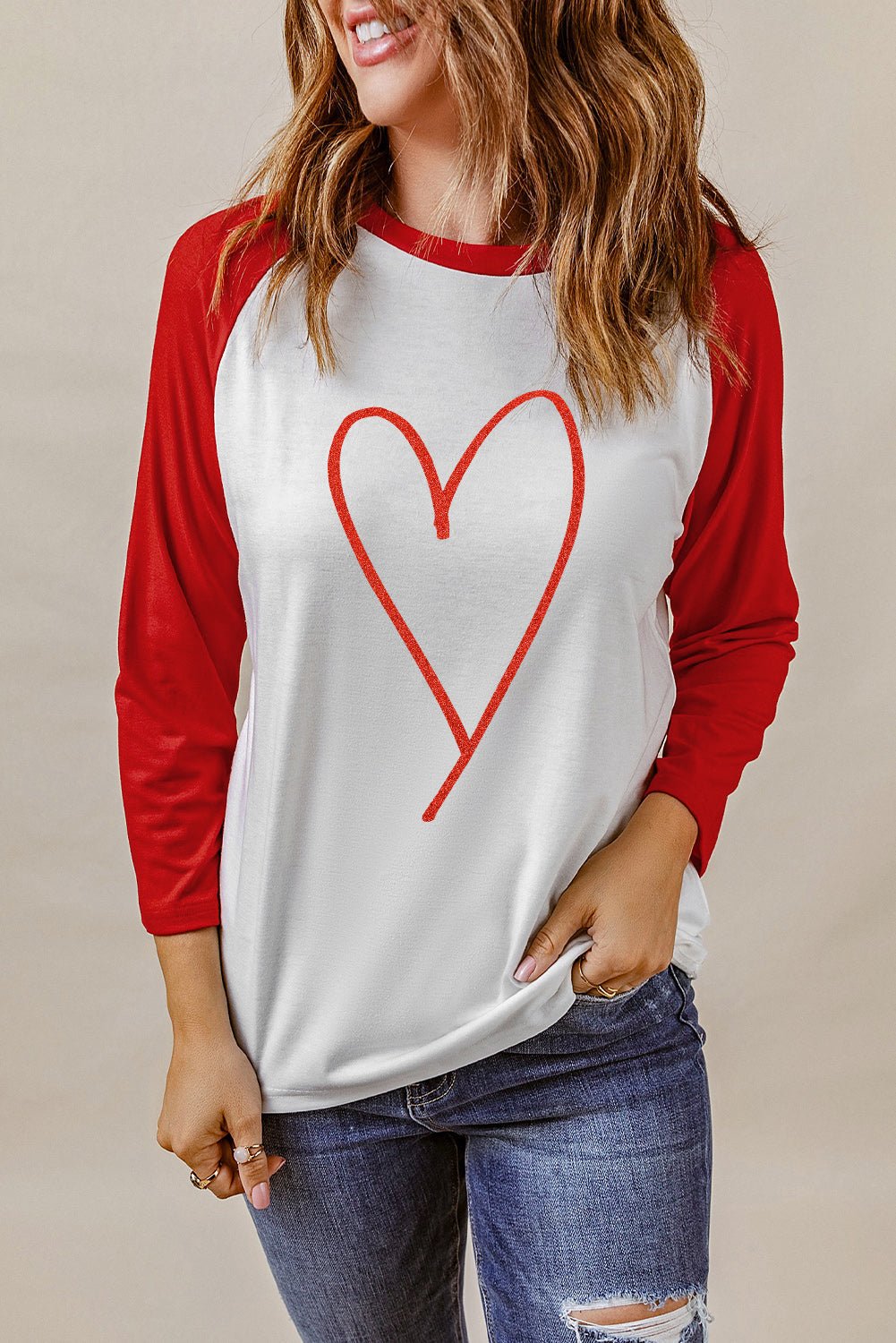 Contrast Baseball Sleeve Heart Graphic Top - TJ Outlet